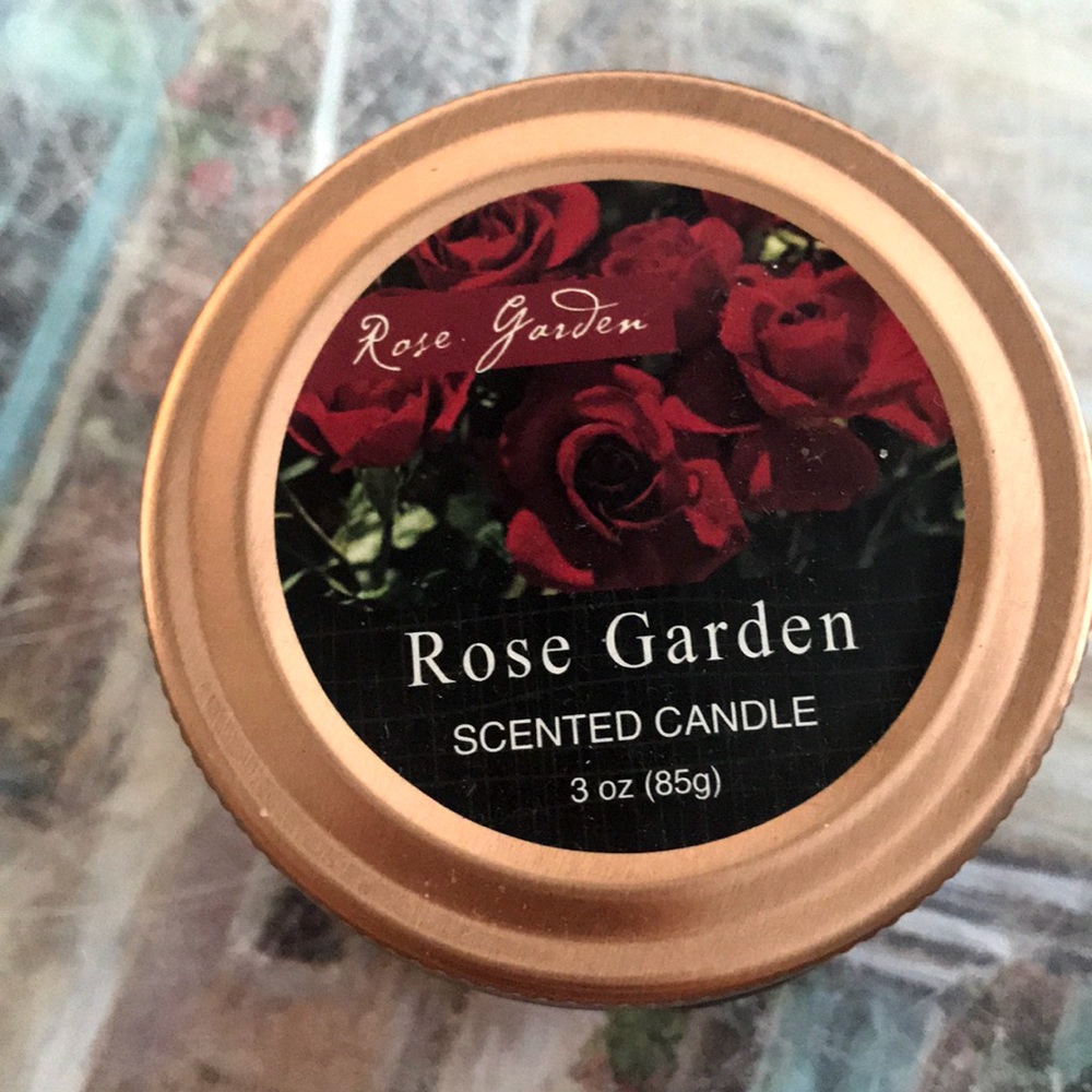 Mosom Rose Garden Scented Candle